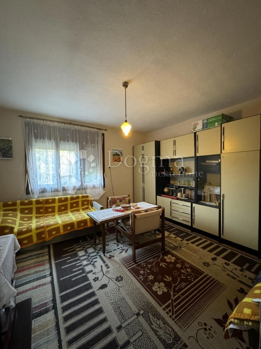 Casa Bijela, Sirač, 122m2