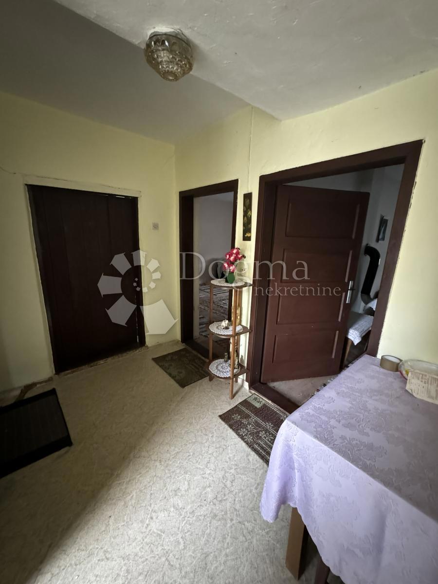 Casa Bijela, Sirač, 122m2