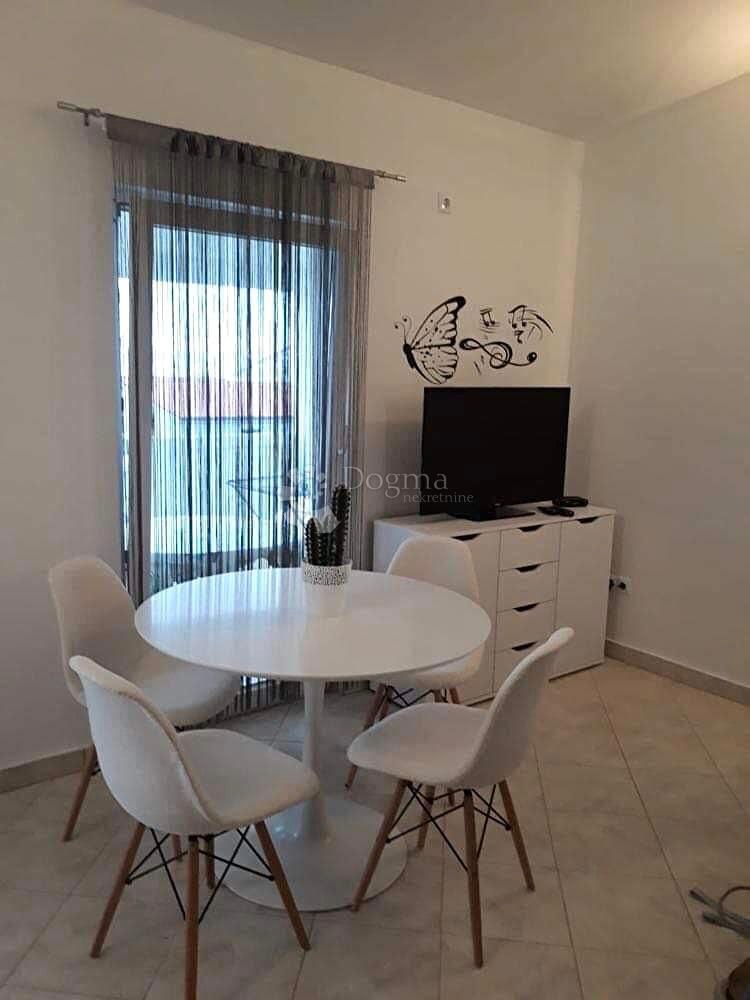 Casa Mandre, Kolan, 212,61m2