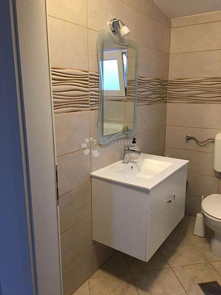 Casa Mandre, Kolan, 212,61m2