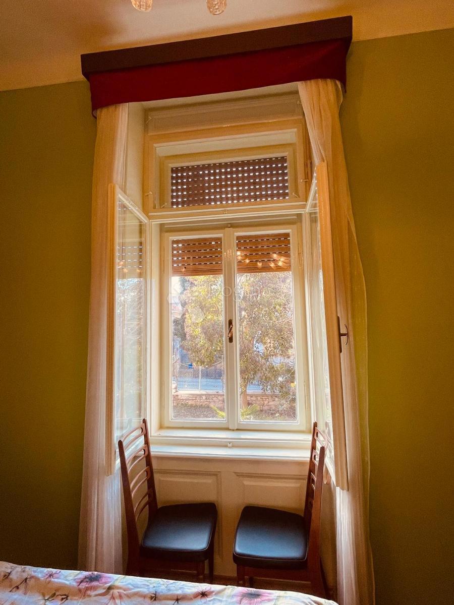 Appartamento in una villa austro-ungarica con giardino e 3 posti auto