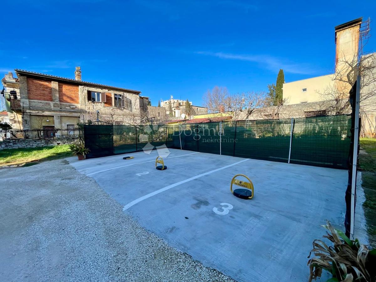 Appartamento in una villa austro-ungarica con giardino e 3 posti auto