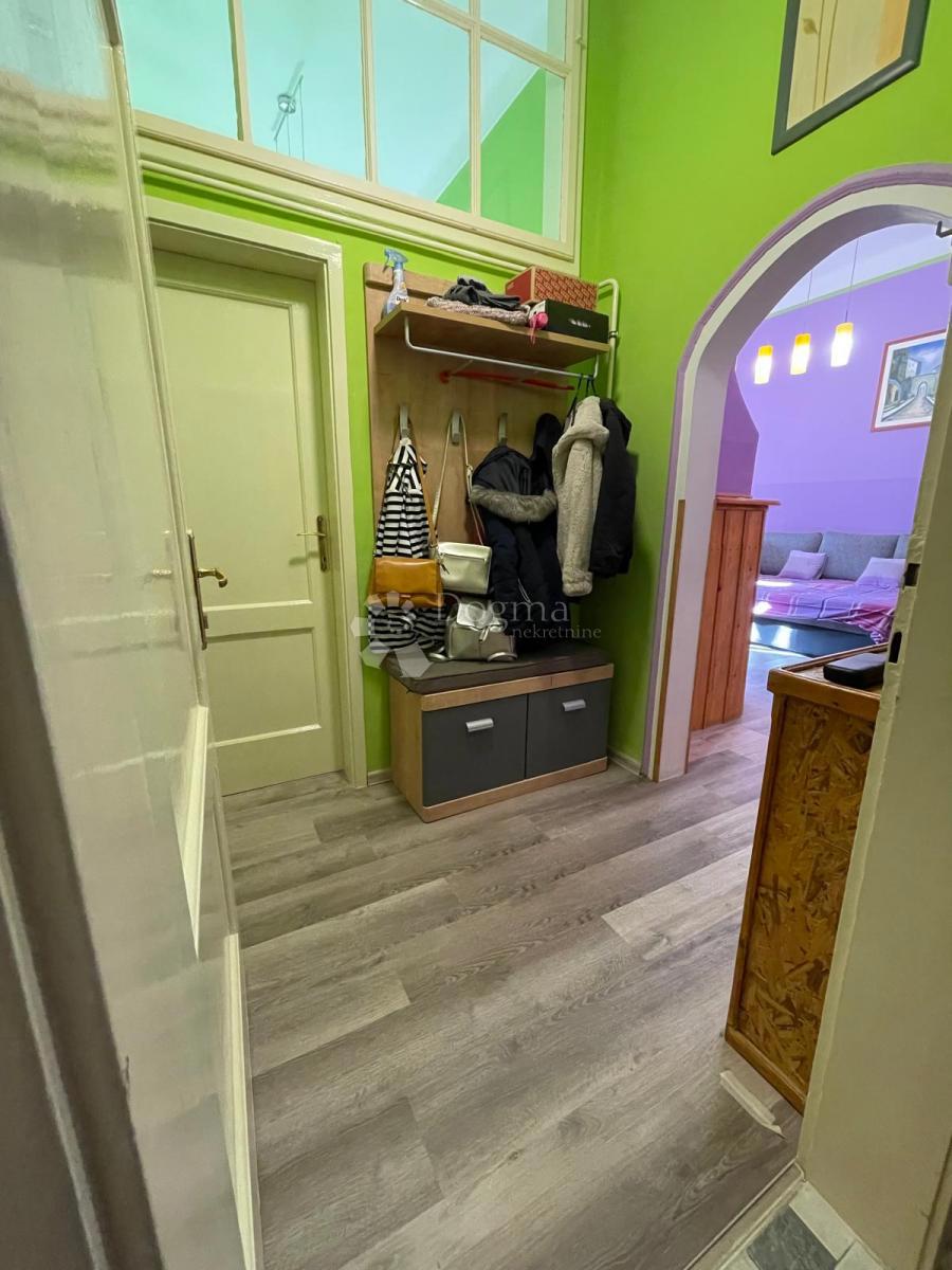 Appartamento in una villa austro-ungarica con giardino e 3 posti auto