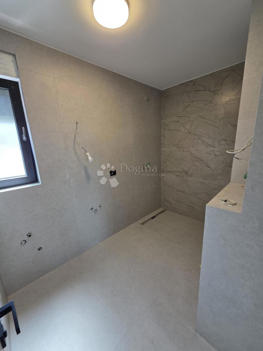 Allogio Ražanj, Rogoznica, 63,52m2