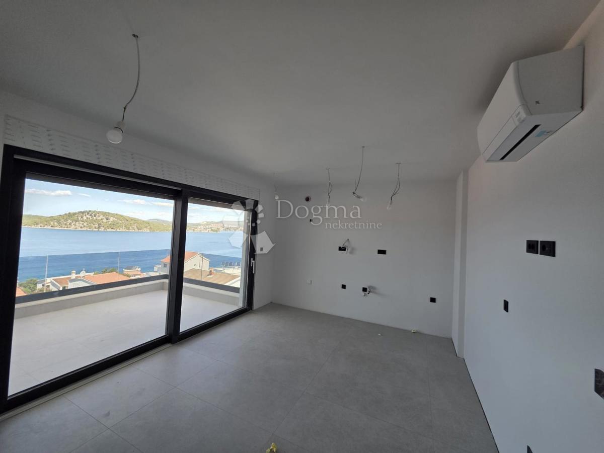 Allogio Ražanj, Rogoznica, 63,52m2