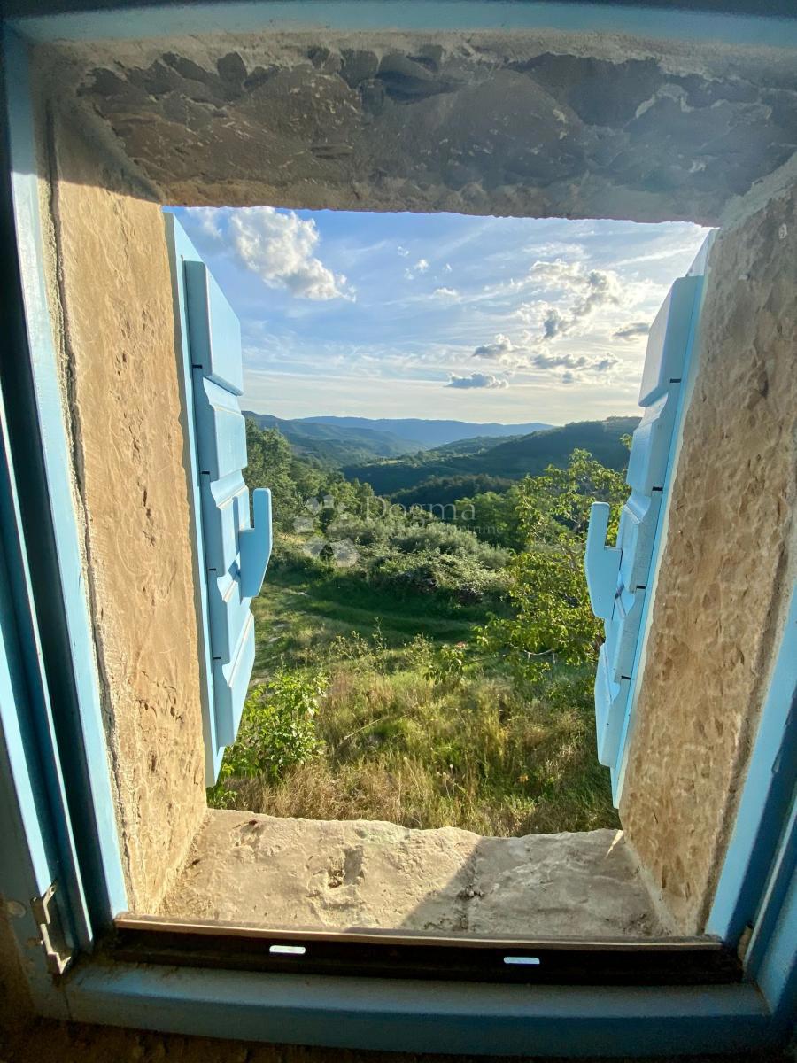 Proprietà unica con una splendida vista in Istria