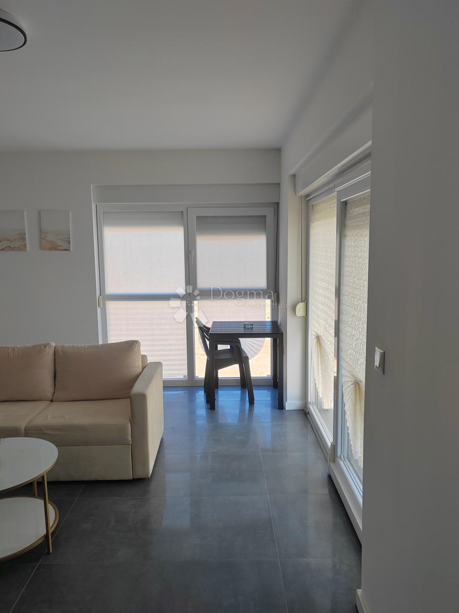 Allogio Biograd na Moru, 107,01m2