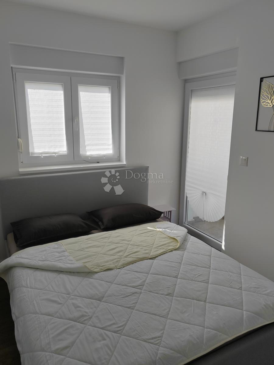 Allogio Biograd na Moru, 107,01m2