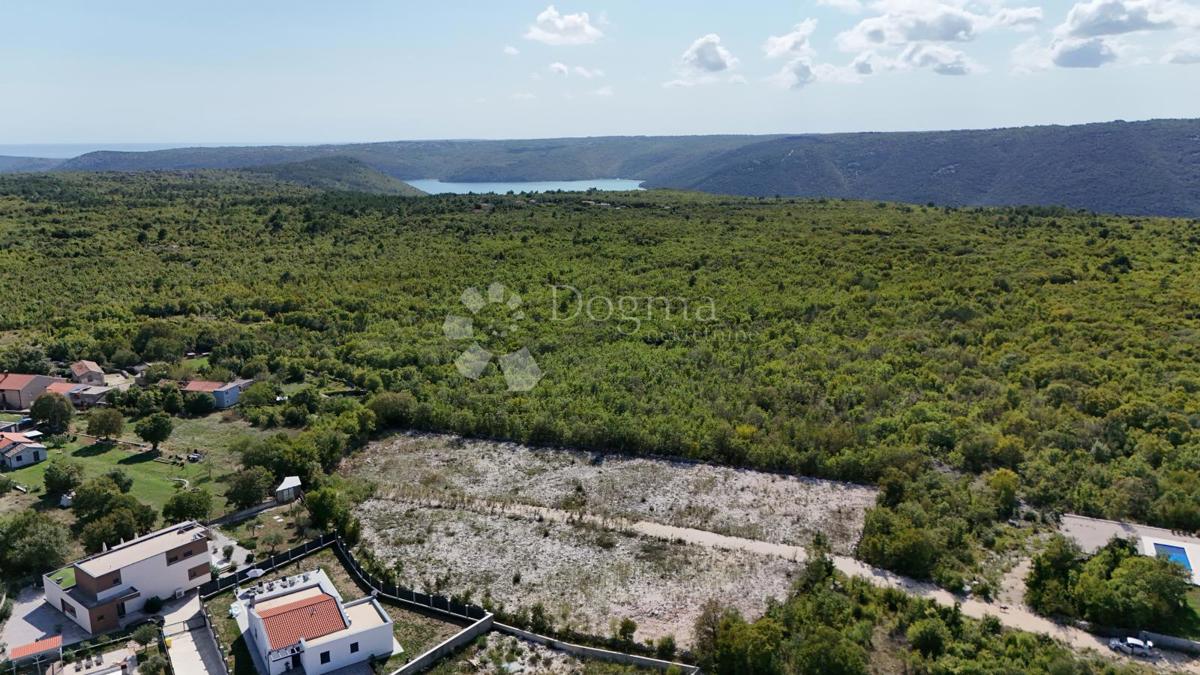 Terreno Labin, 790m2