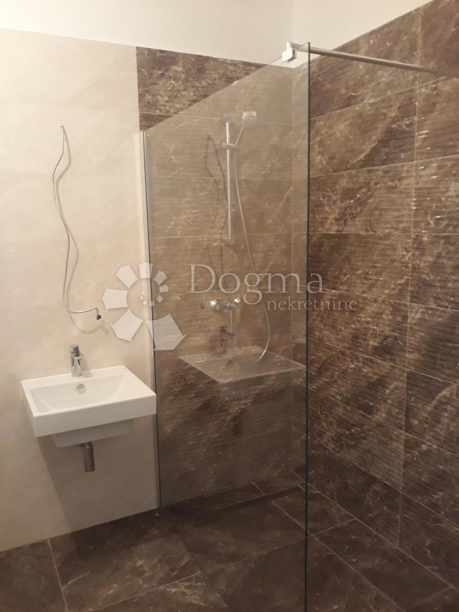 Allogio Martinkovac, Rijeka, 109,50m2