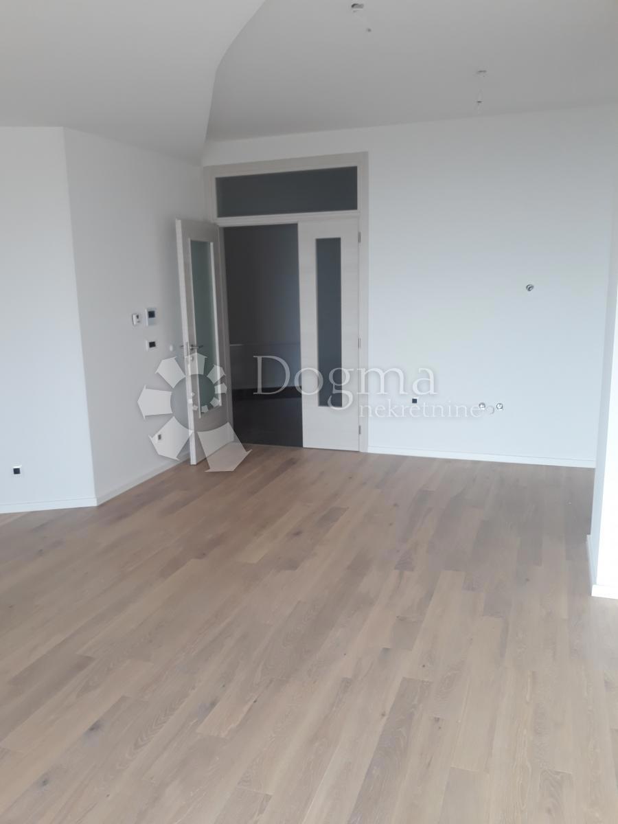 Allogio Martinkovac, Rijeka, 109,50m2