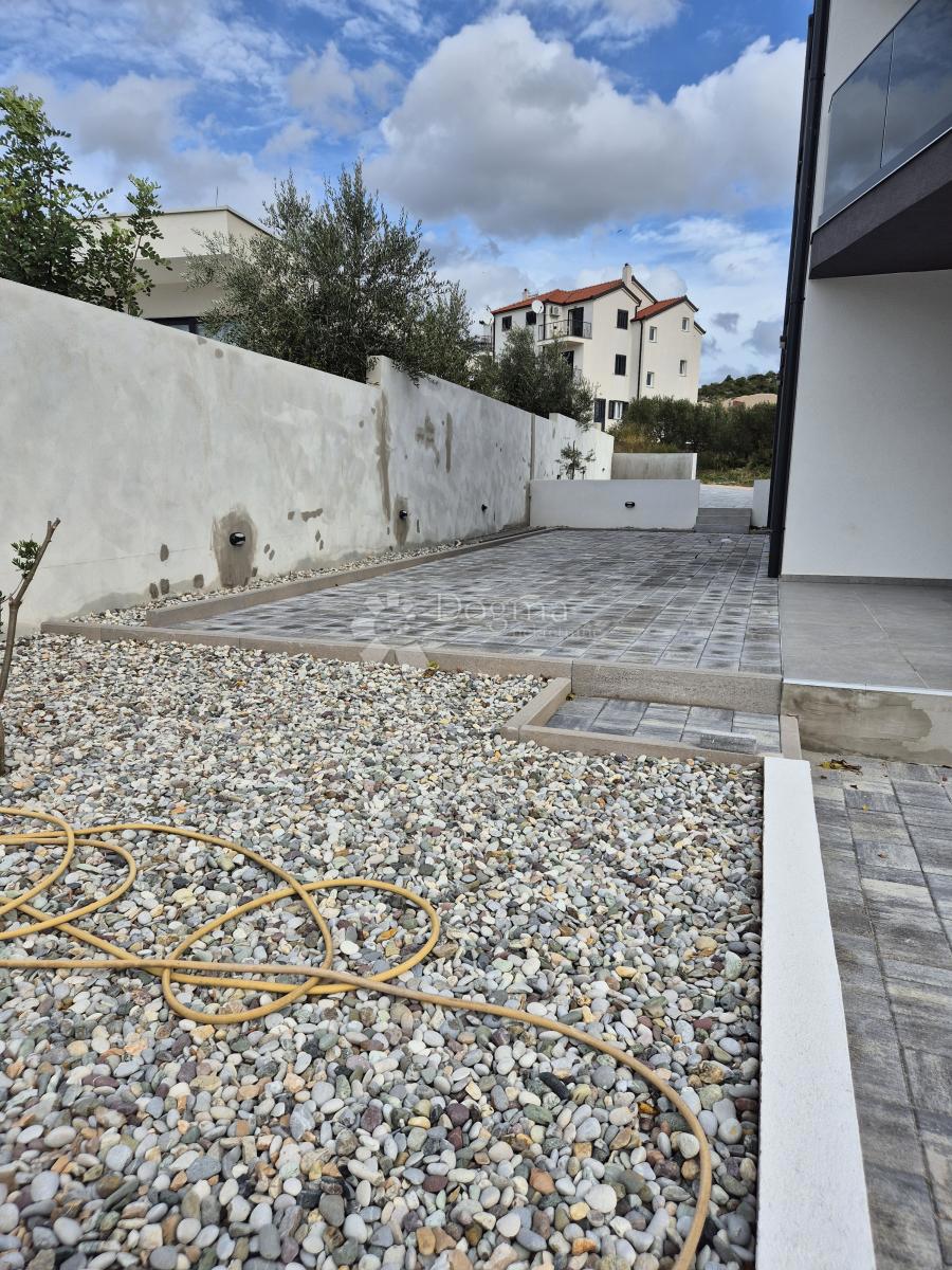 Allogio Brodarica, Šibenik - Okolica, 82,27m2