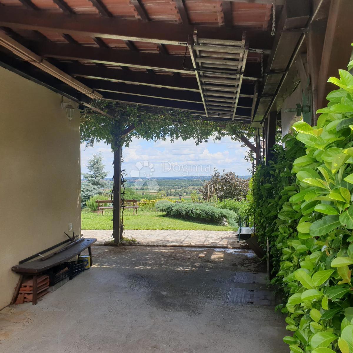 Casa Bosiljevo, Čazma, 74m2