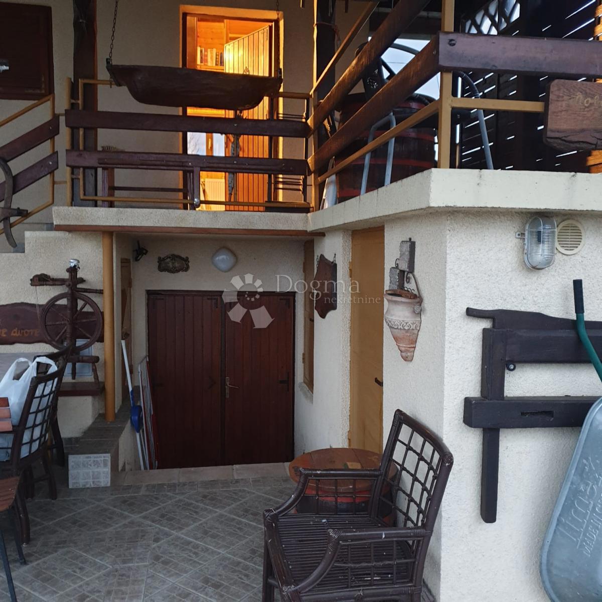Casa Bosiljevo, Čazma, 74m2