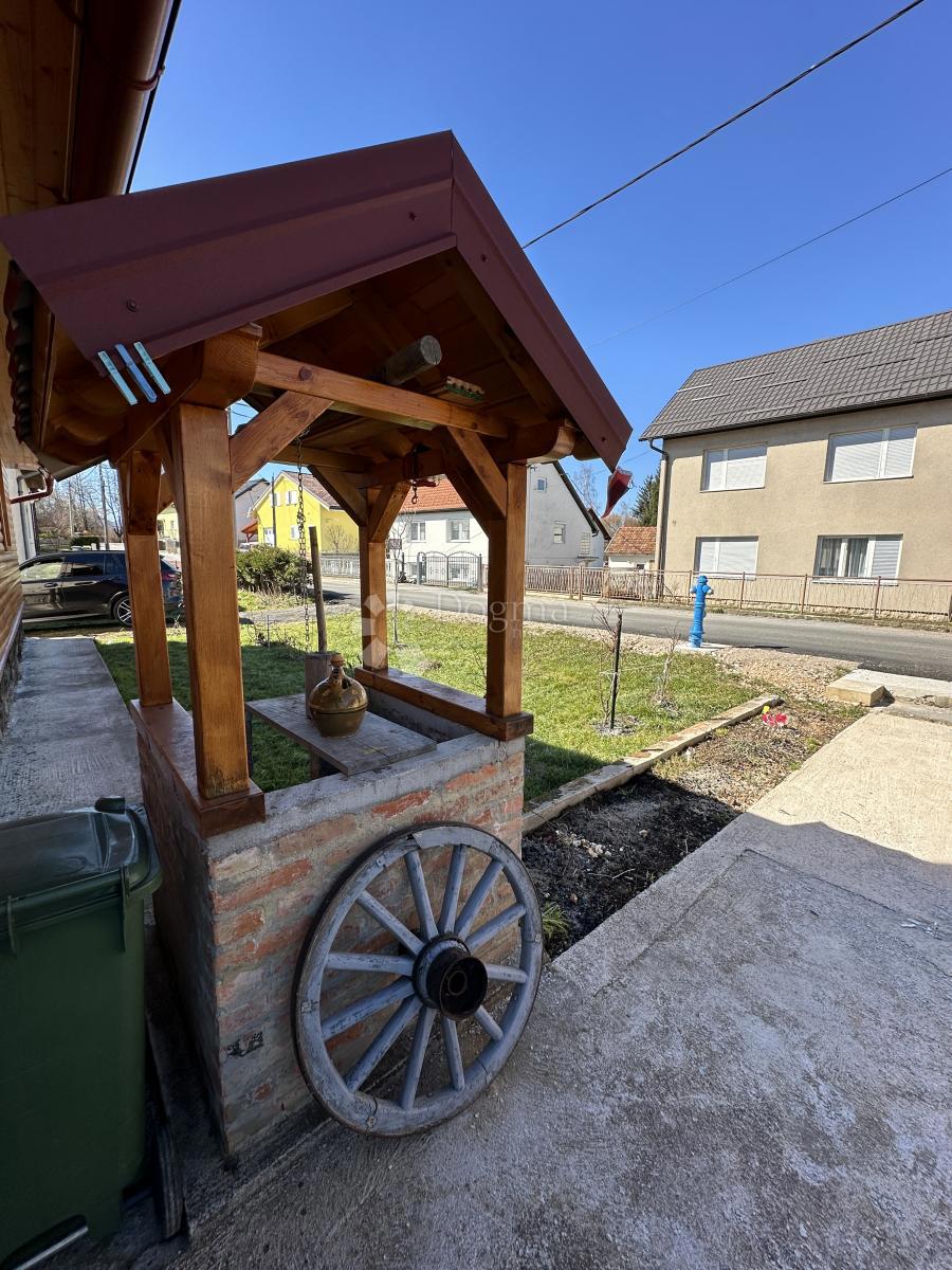 Casa Centar, Gospić, 80m2