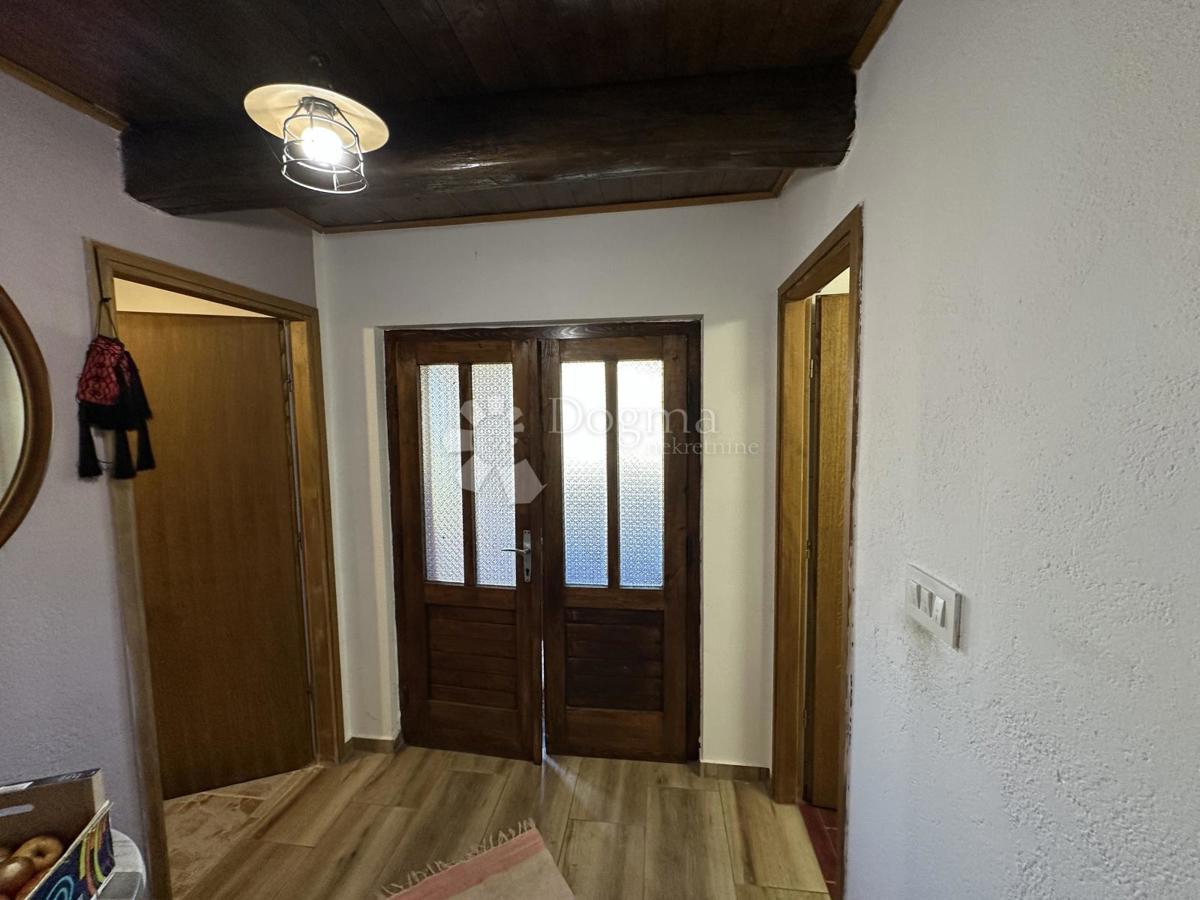 Casa Centar, Gospić, 80m2