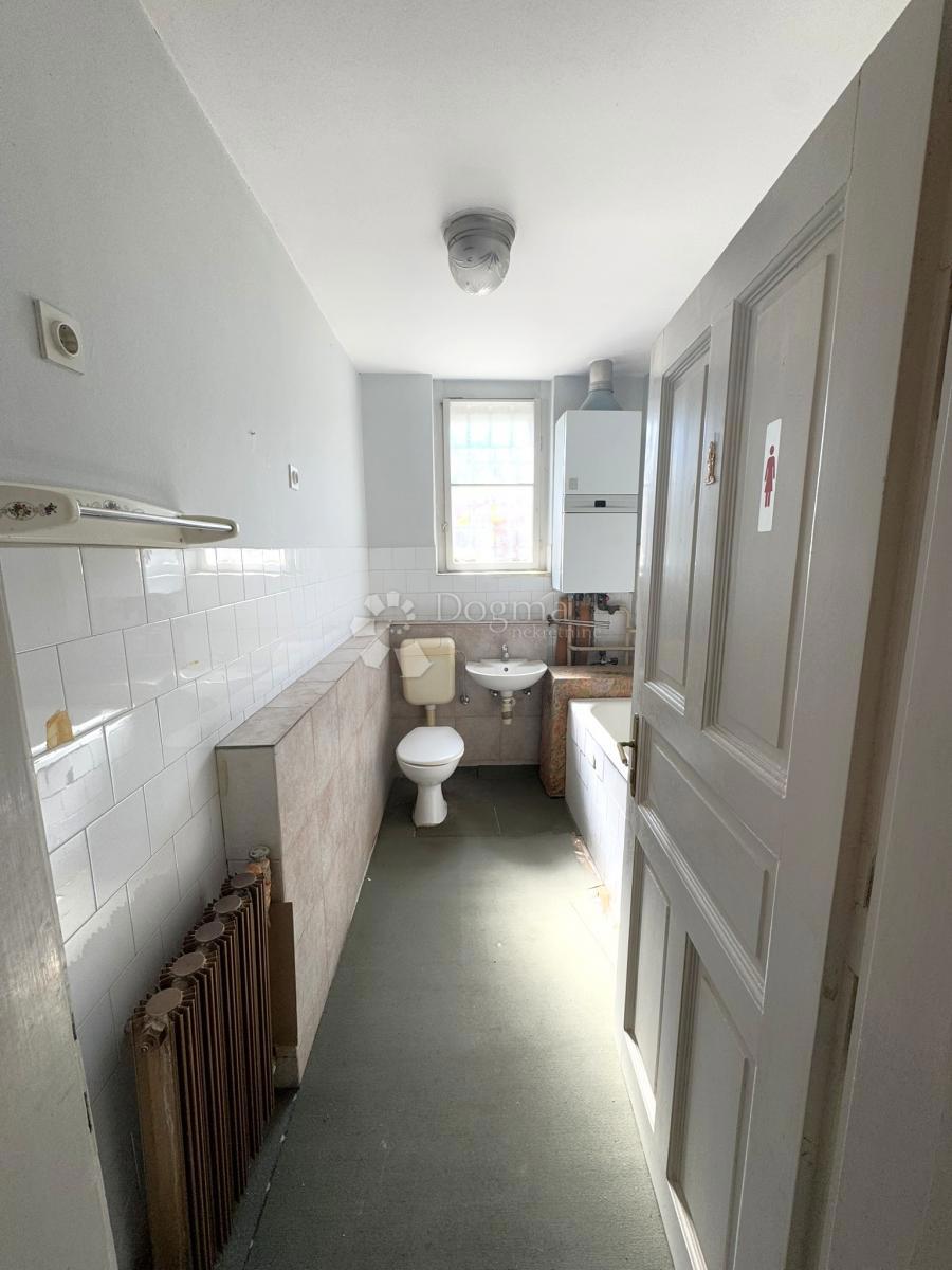 Casa Centar, Bjelovar, 180m2