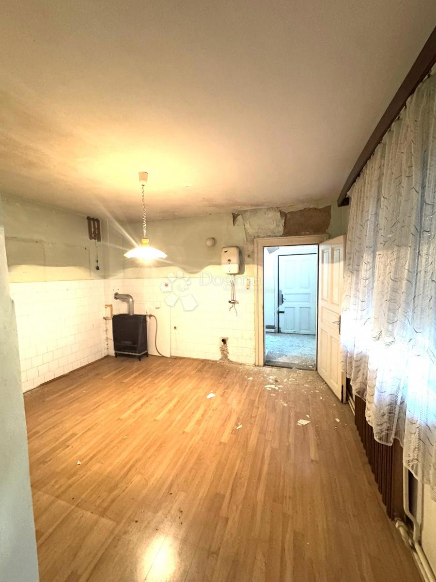 Casa Centar, Bjelovar, 180m2