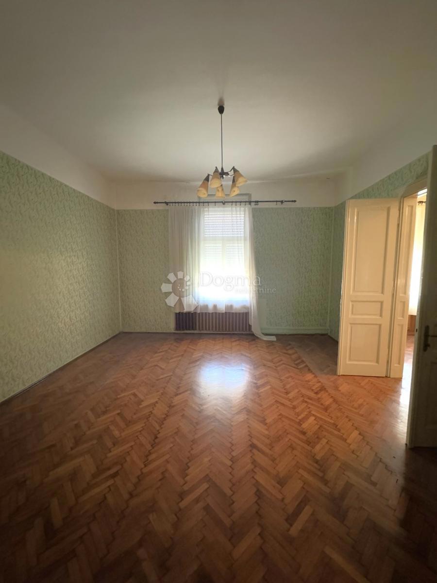 Casa Centar, Bjelovar, 180m2