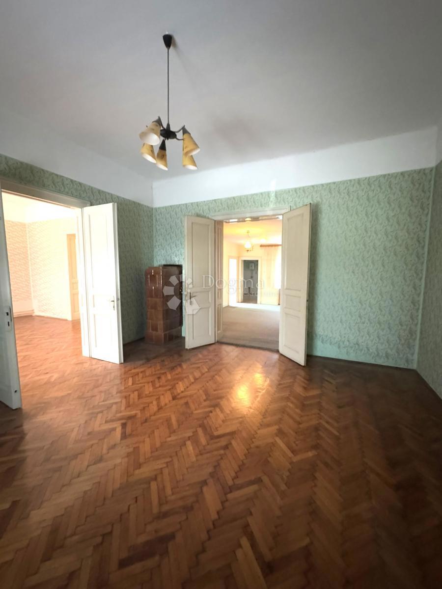 Casa Centar, Bjelovar, 180m2