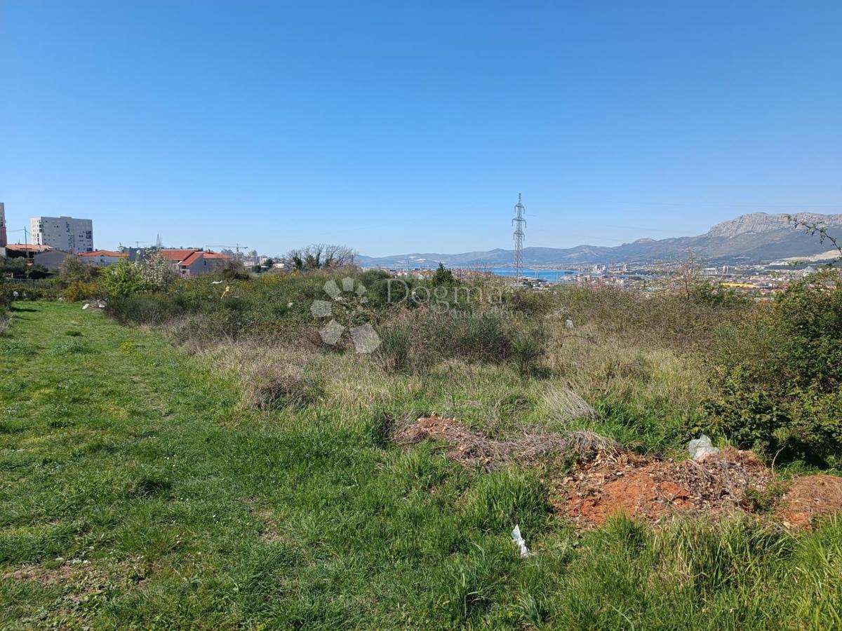 Terreno edificabile Kila, Split, 7.330m2