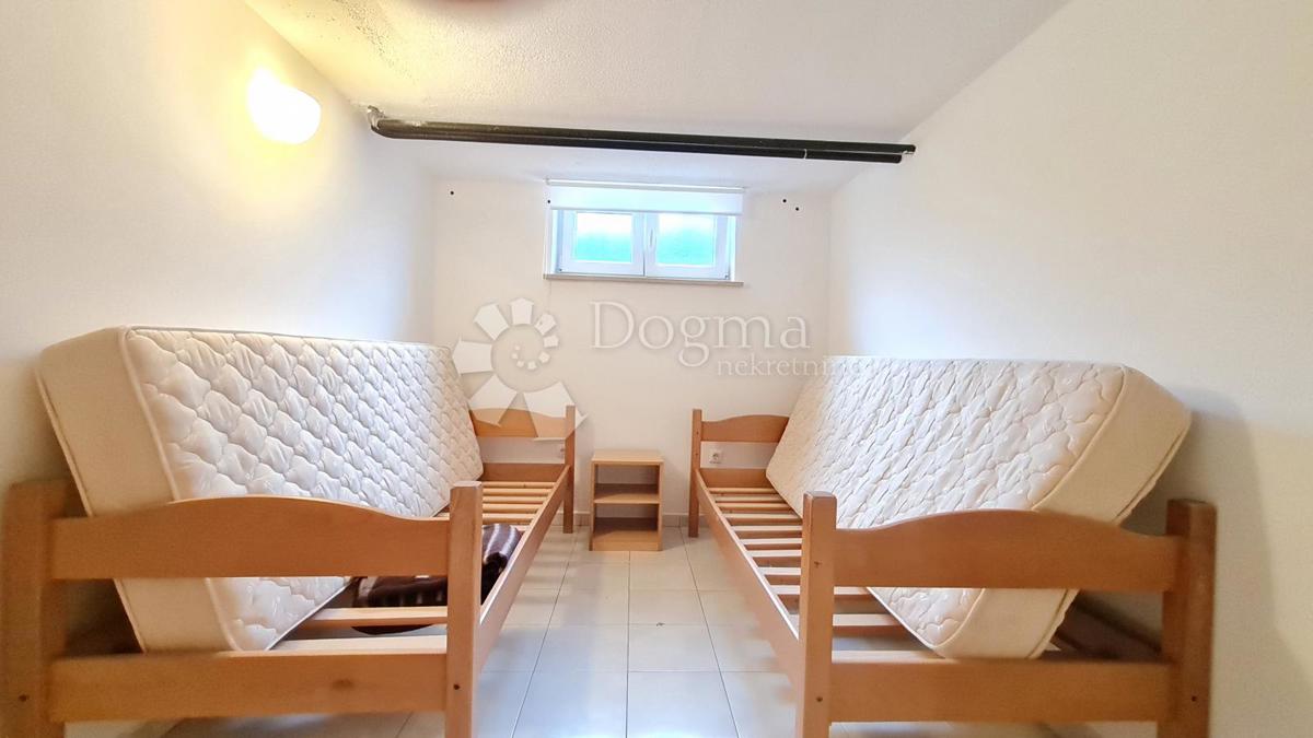 Casa con più unità abitative a 10 minuti dal centro