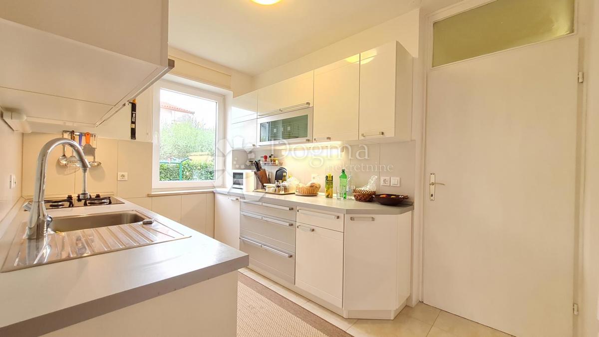 Casa con più unità abitative a 10 minuti dal centro