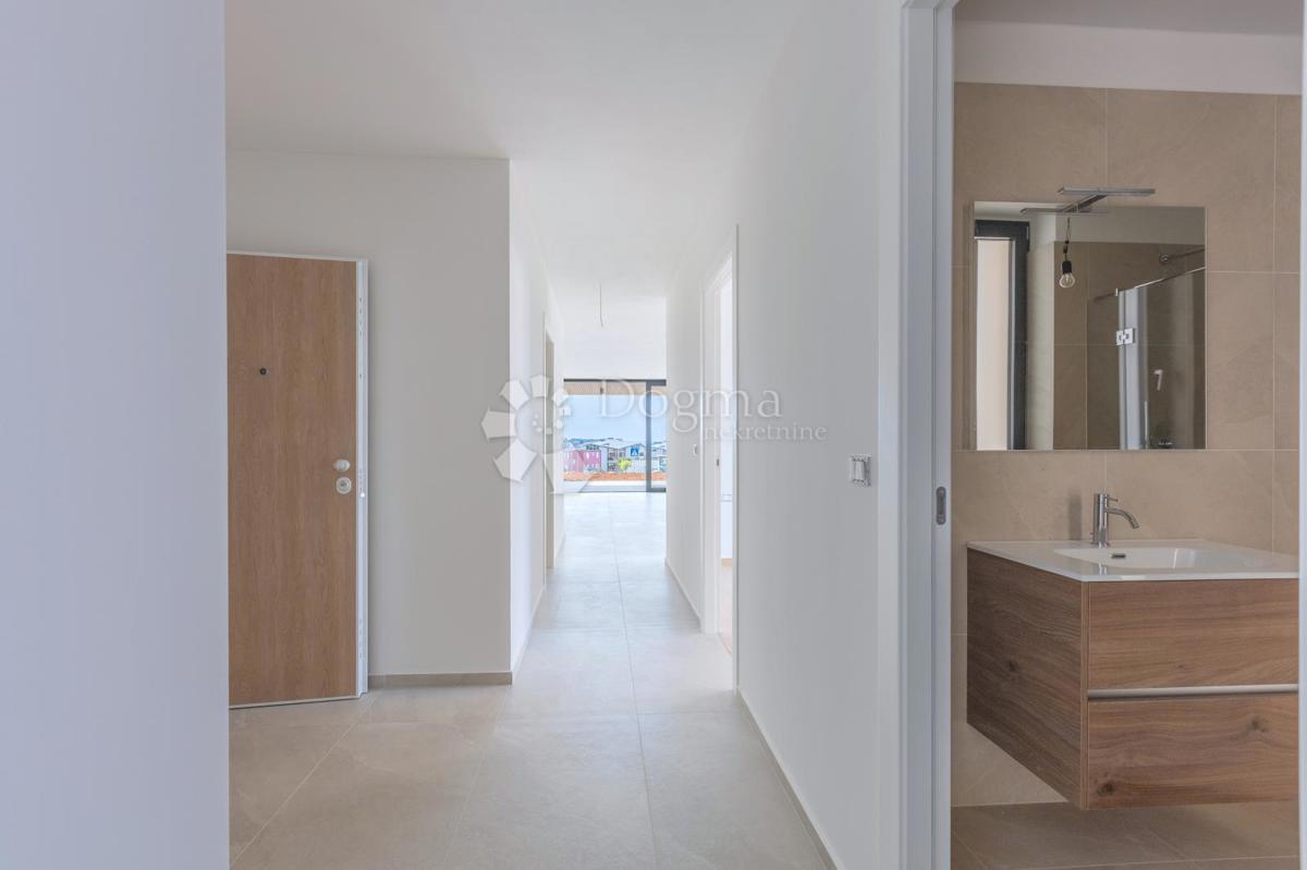 Allogio Novigrad, 336,50m2