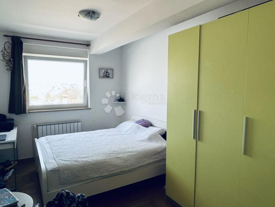 SPAZIOSO APPARTAMENTO 84M2 - Pola Vidikovac