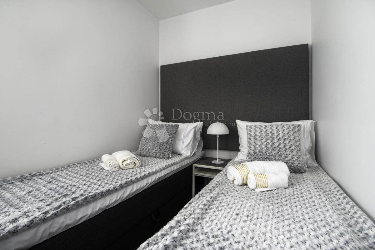 Allogio Rogoznica, 82.19m2