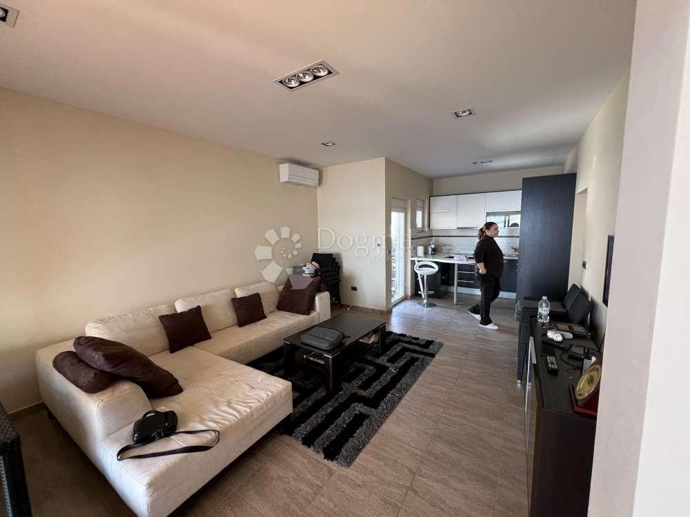 Casa Barić Draga, Karlobag, 80m2