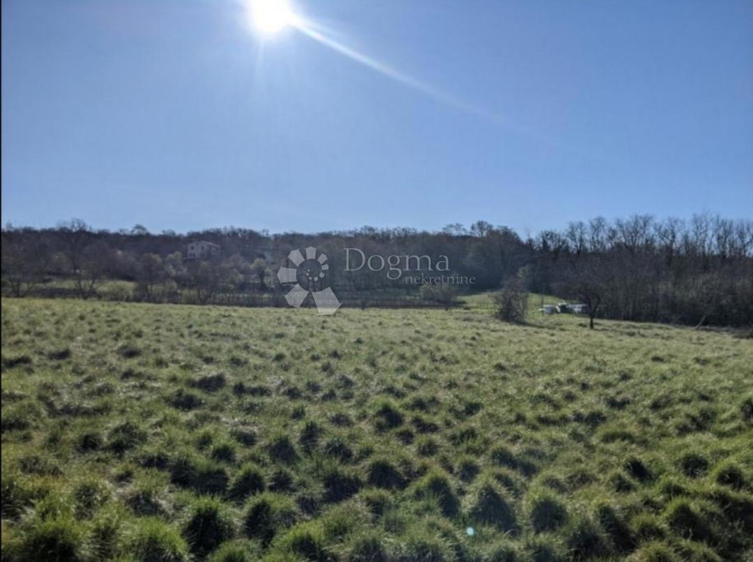 TERRENO IDEALE IN CENTRO CITTÀ, 1652 m2