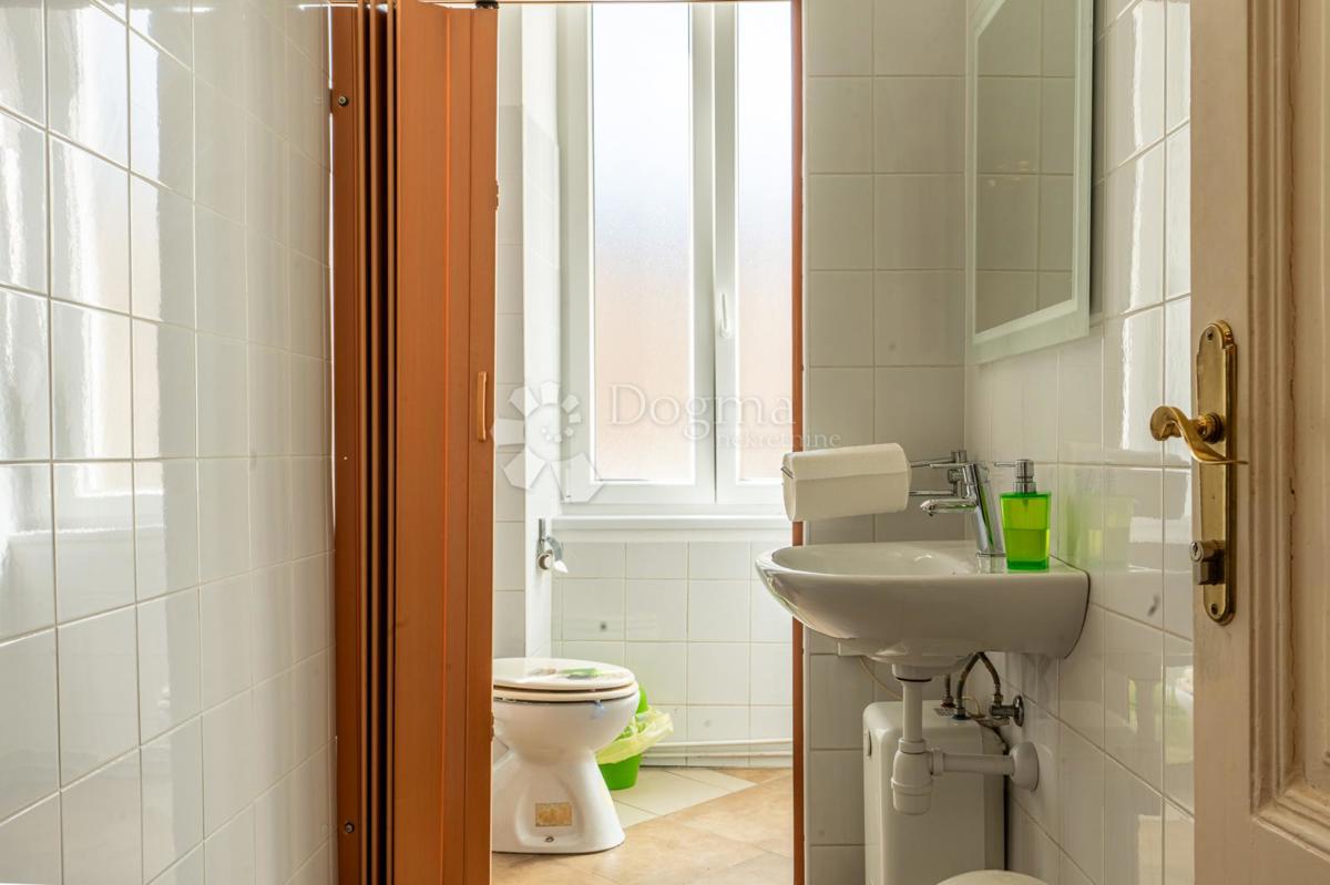 Allogio Centar, Rijeka, 97,45m2