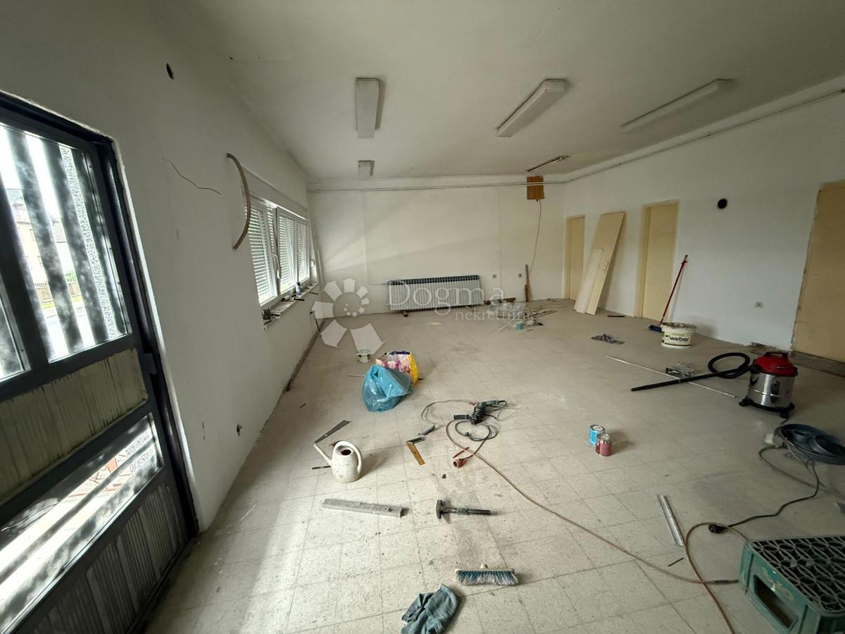 Casa Belica, 407,95m2