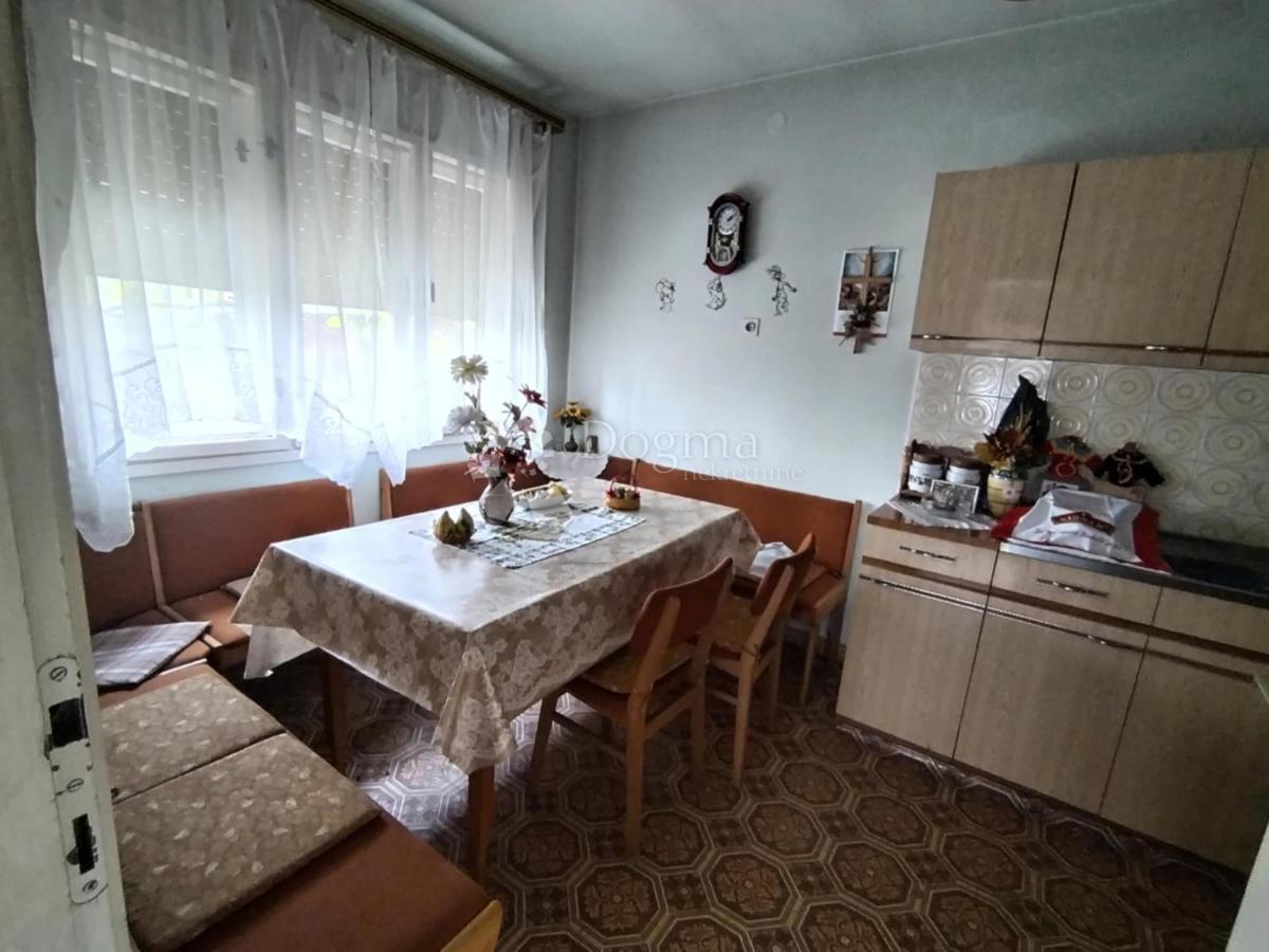 Casa Haganj, Gradec, 99m2