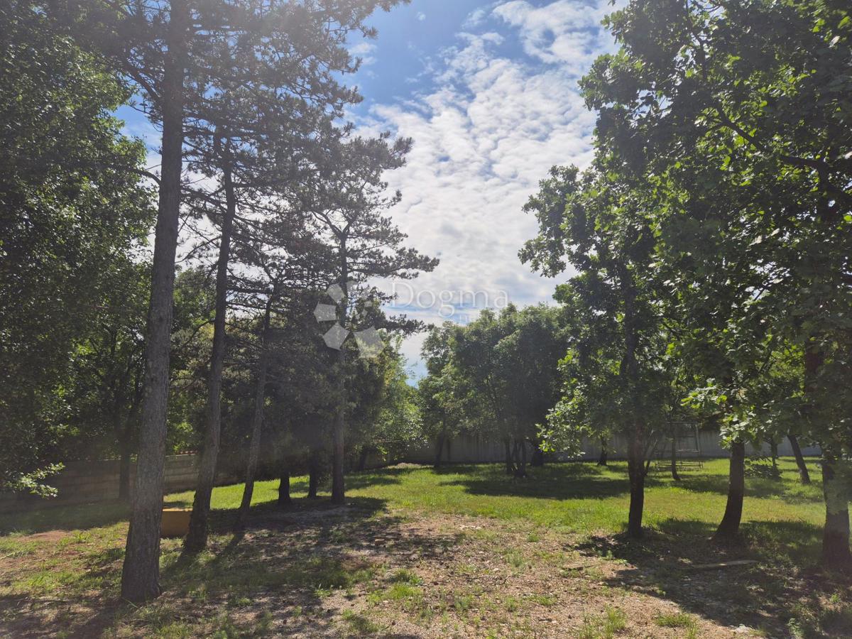 Terreno edificabile Hrboki, Barban, 2.160m2