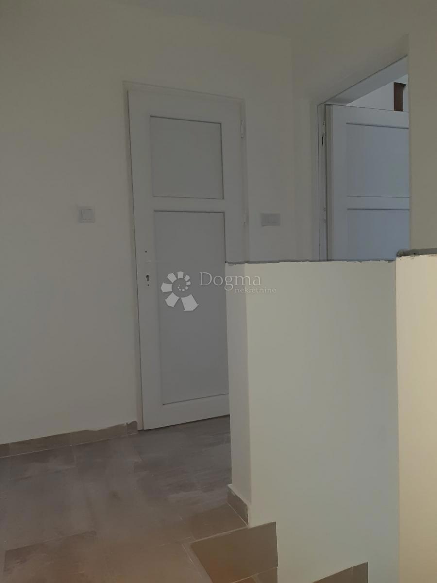 Casa Vučedol, Vukovar, 78m2