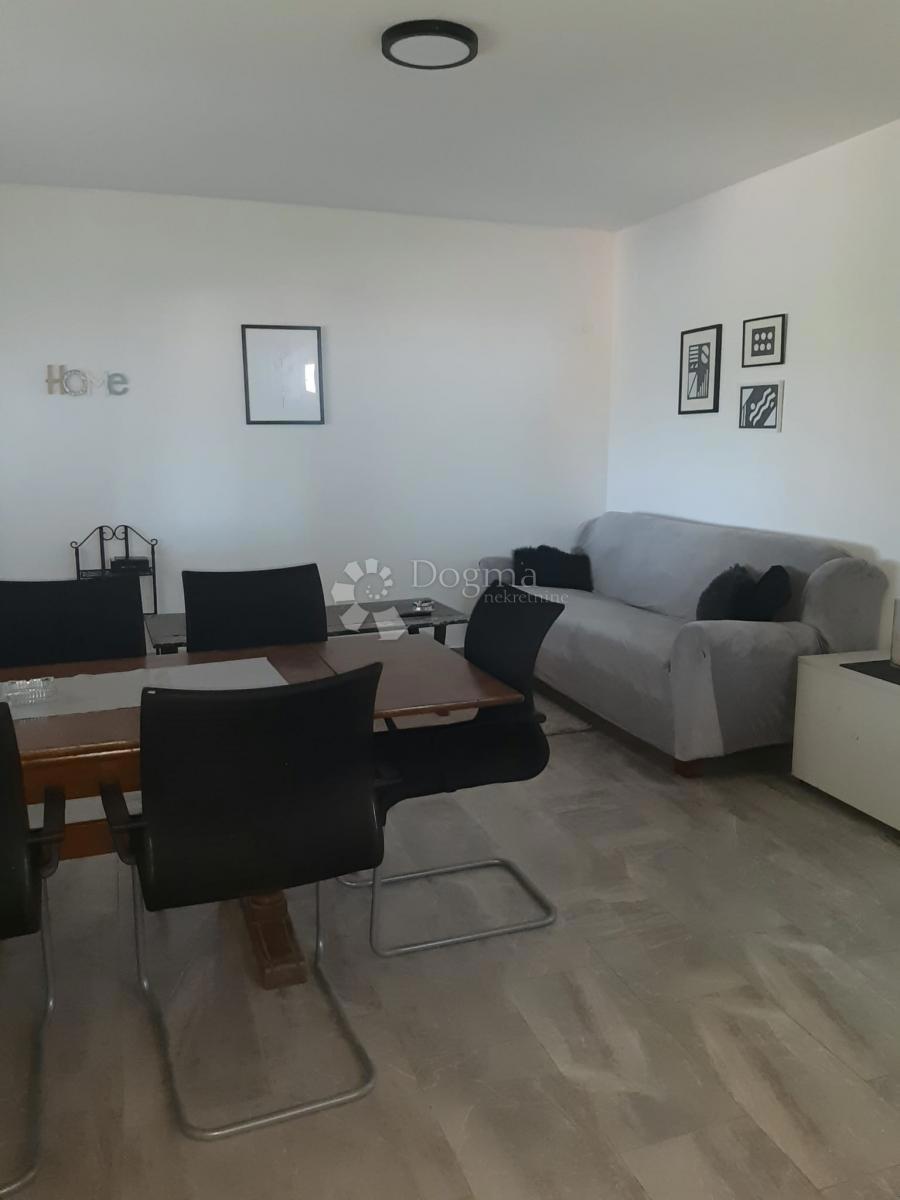 Casa Vučedol, Vukovar, 78m2