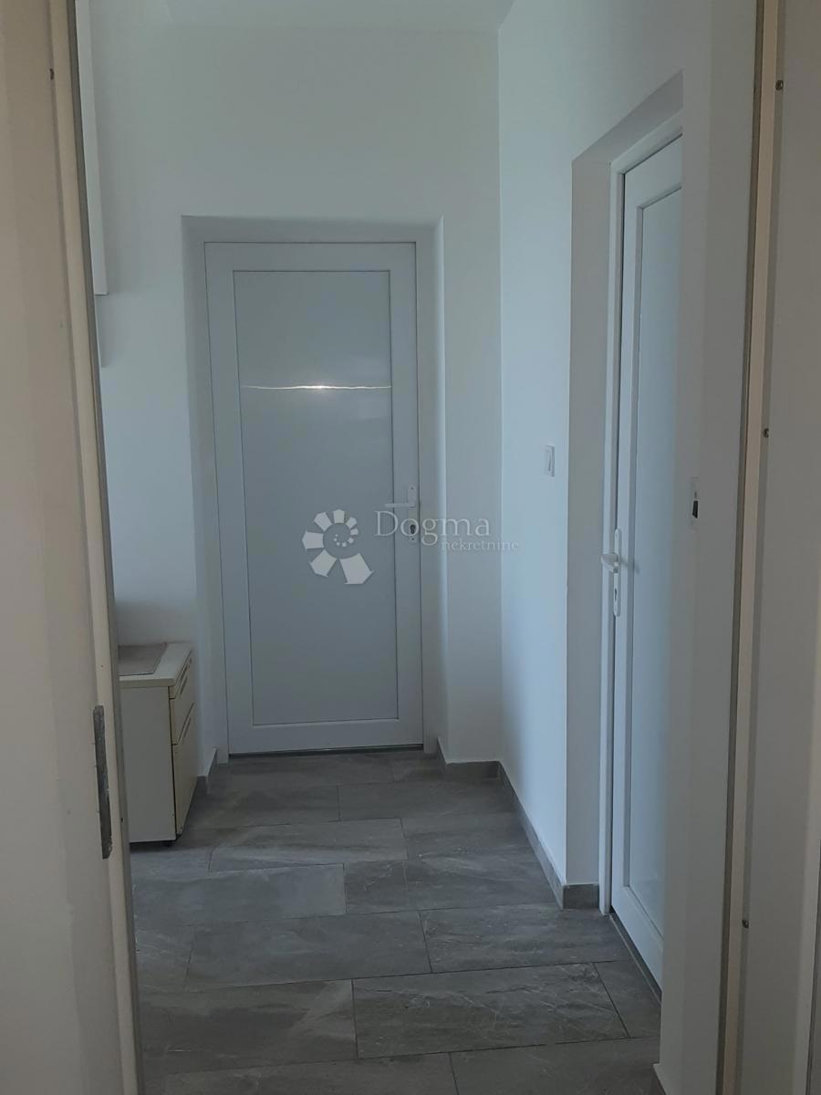 Casa Vučedol, Vukovar, 78m2