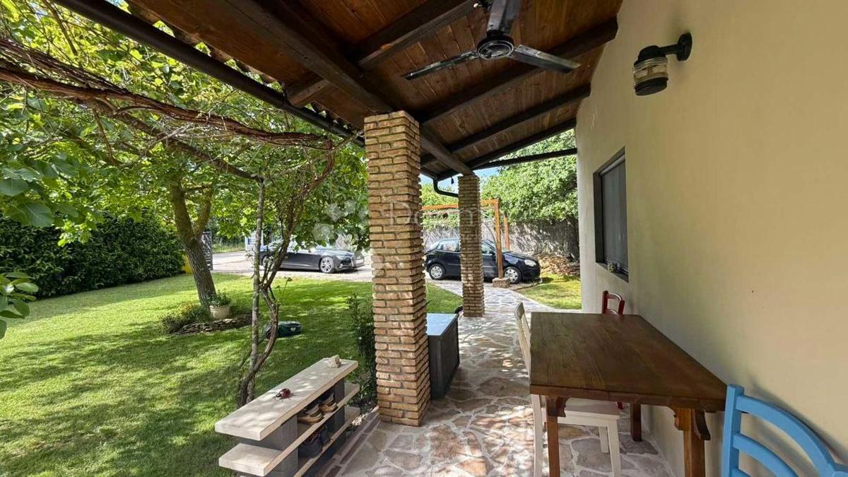 Casa Krnica, Marčana, 64m2