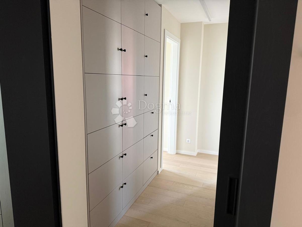 Allogio Centar, Varaždin, 174,92m2