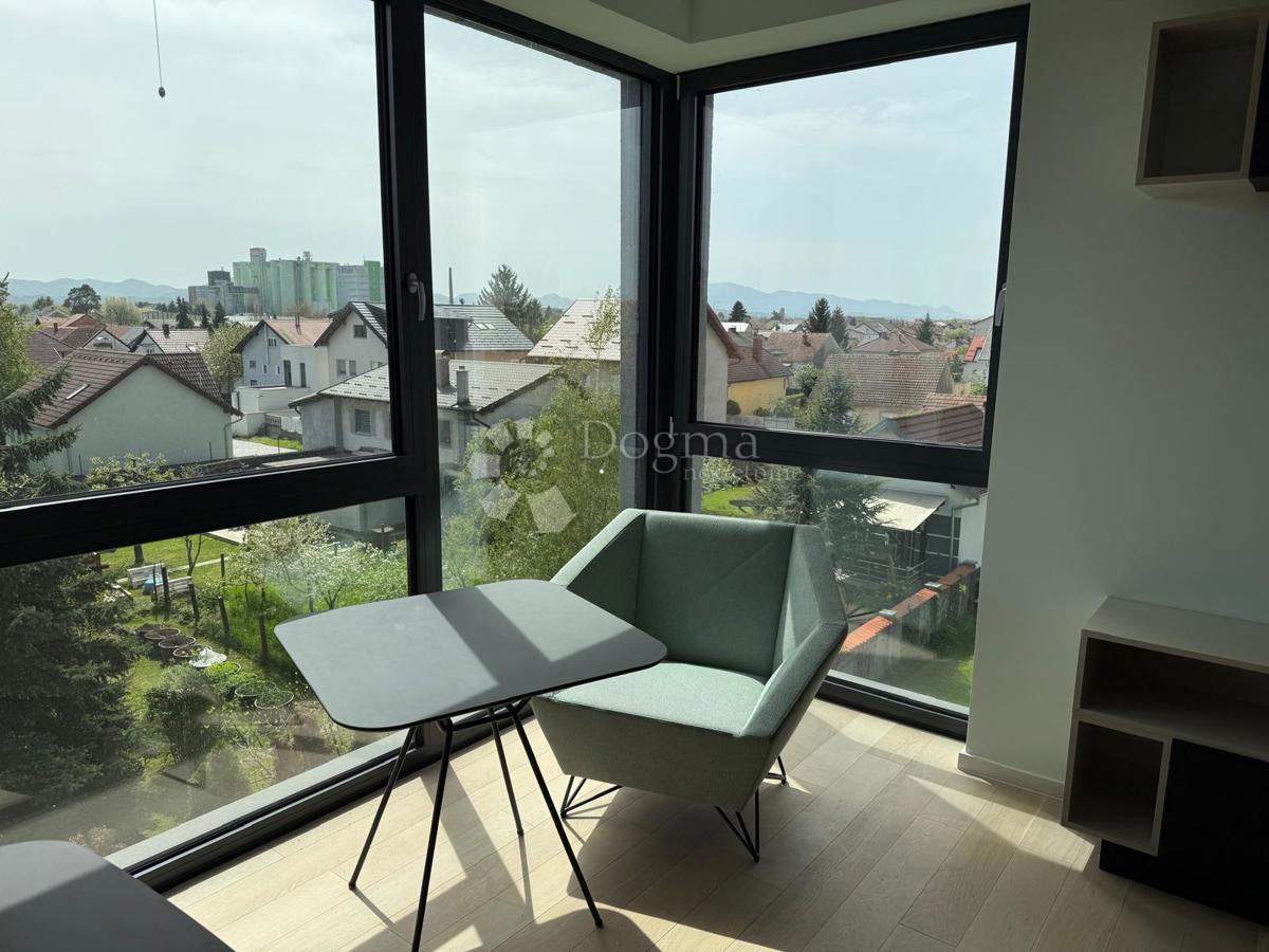 Allogio Centar, Varaždin, 174,92m2