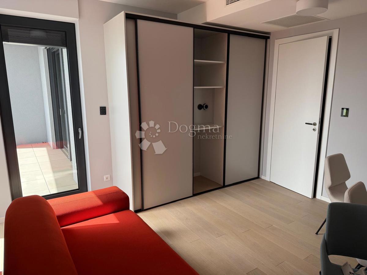 Allogio Centar, Varaždin, 174,92m2