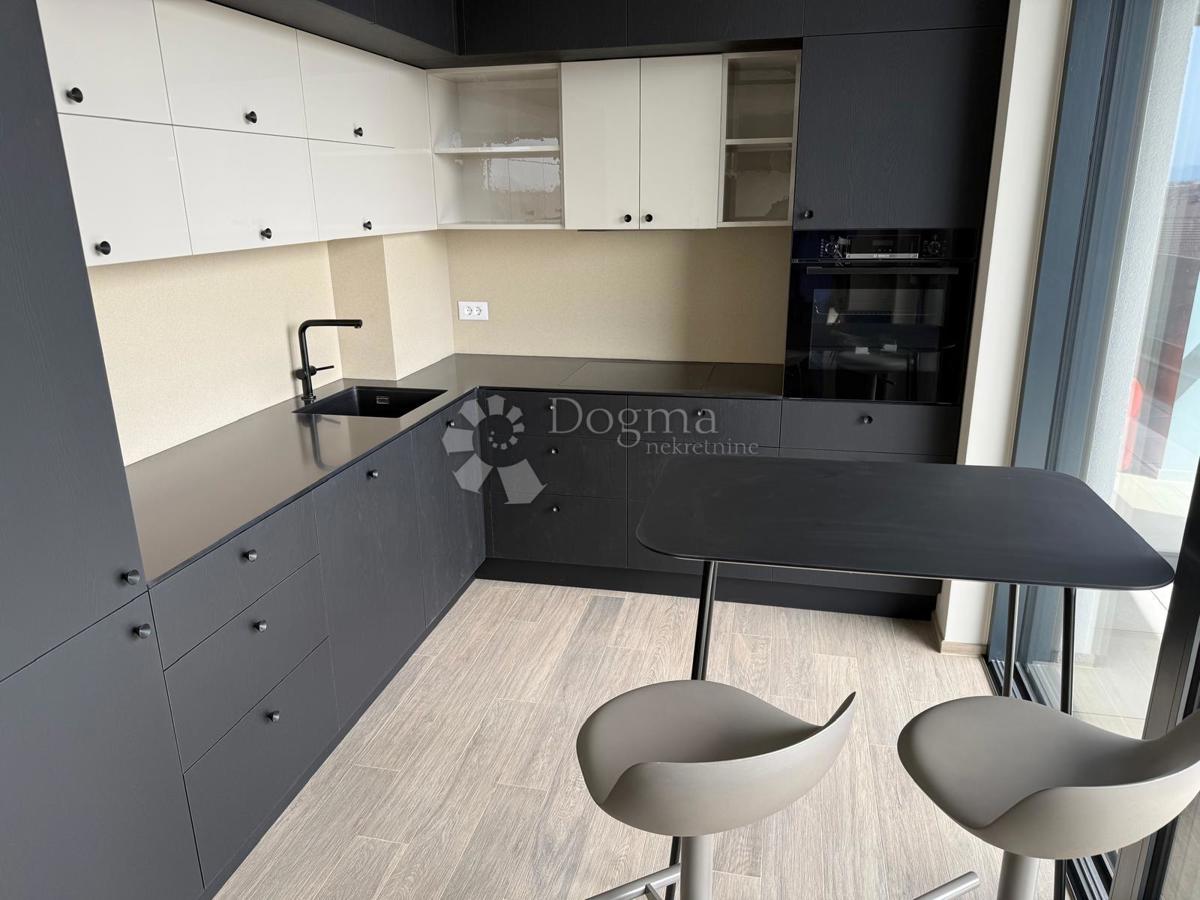 Allogio Centar, Varaždin, 174,92m2