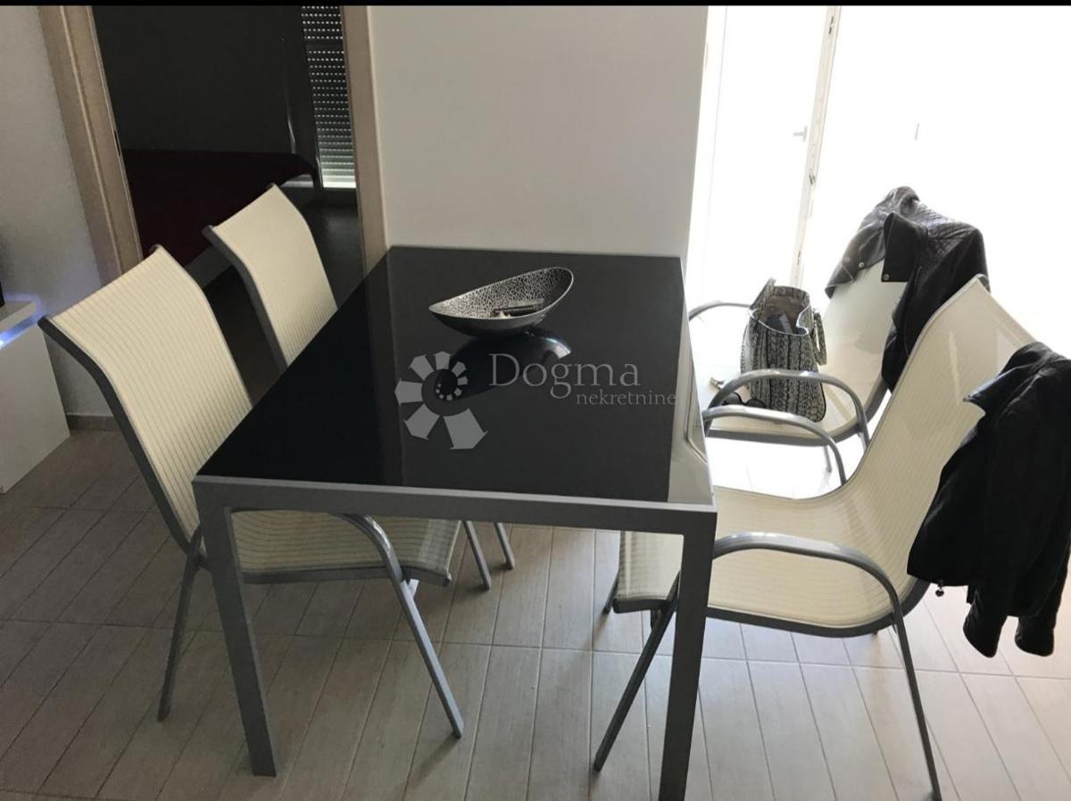 Appartamento Ugljan, Preko, 55m2