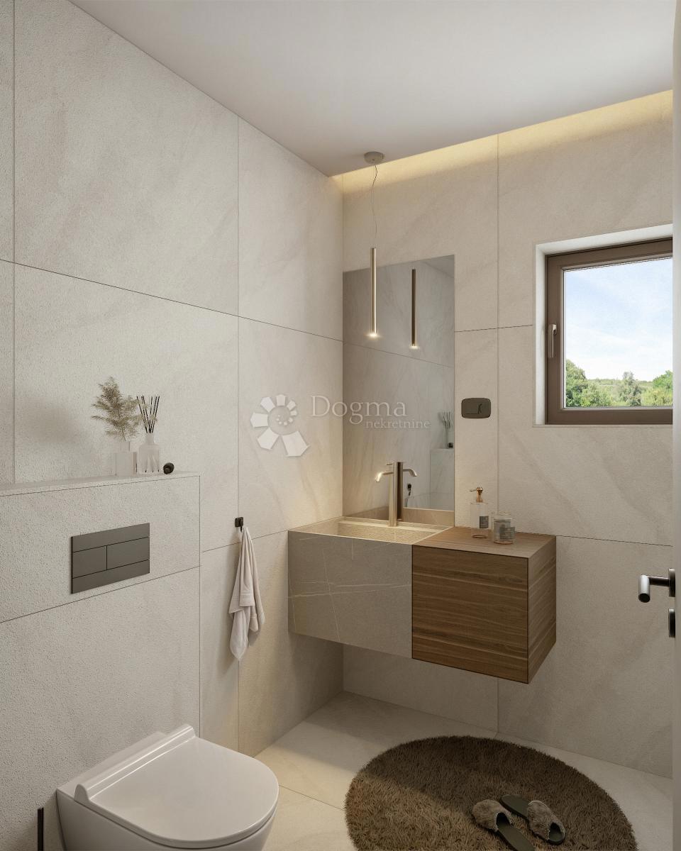 Appartamento con piscina e giardino vicino alla spiaggia – Rovigno, nuova costruzione