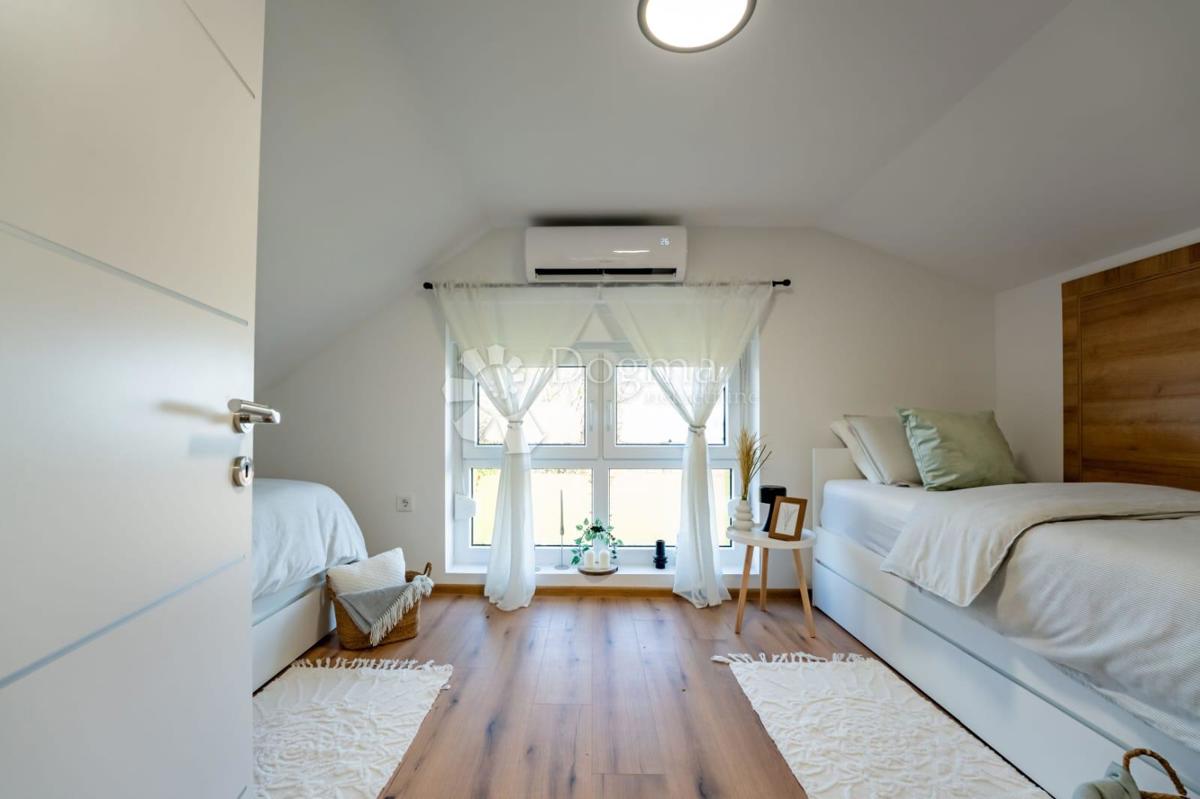 Casa Stanići, Kapela, 230m2