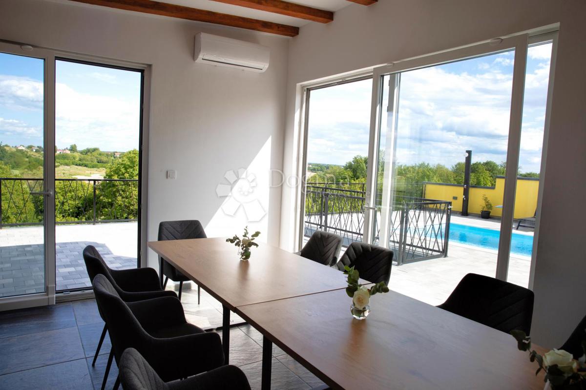 Casa Stanići, Kapela, 230m2