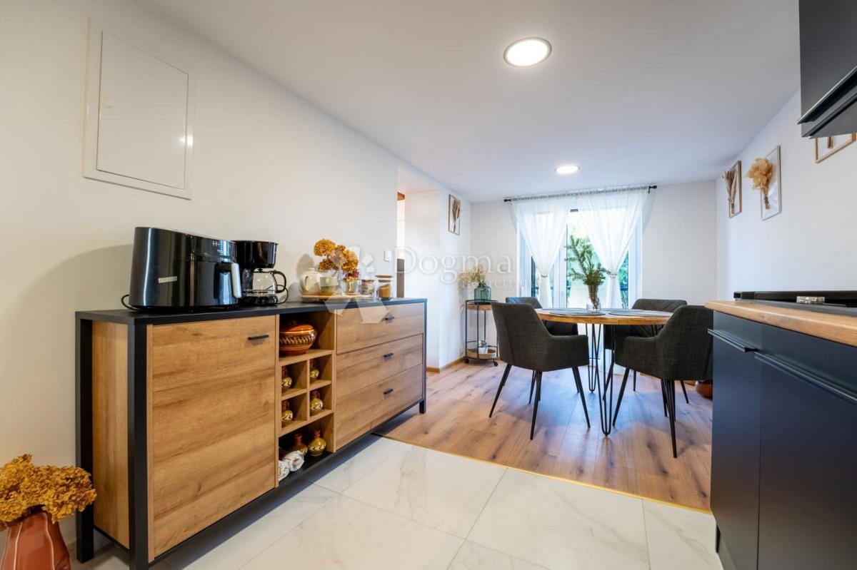 Casa Stanići, Kapela, 230m2