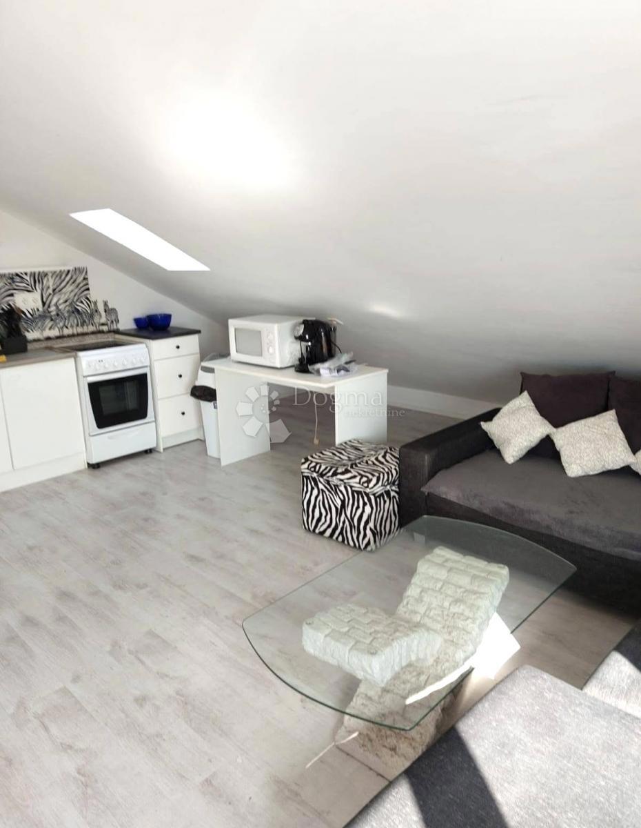 Allogio Nin, 75,07m2